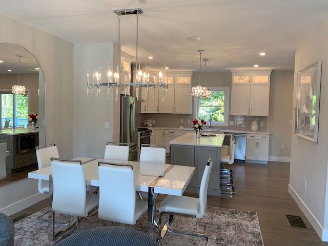 E884DBBF-07EA-4CC1-986D-14AC4DED8D41